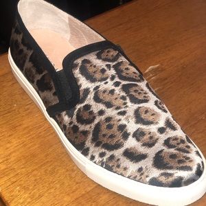 Too small I’ve never worn before brand new.